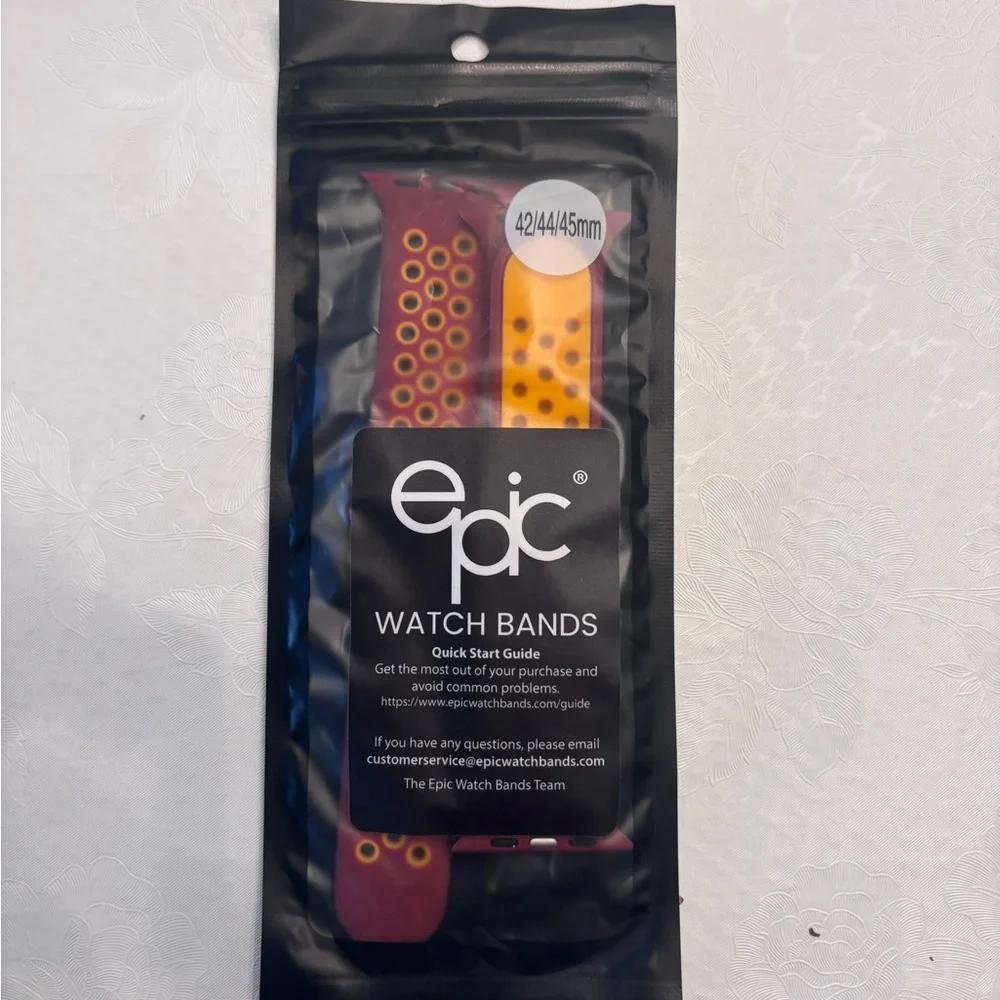 NWOT Epic Watch Band for Apple Watch 42/44/45 mm